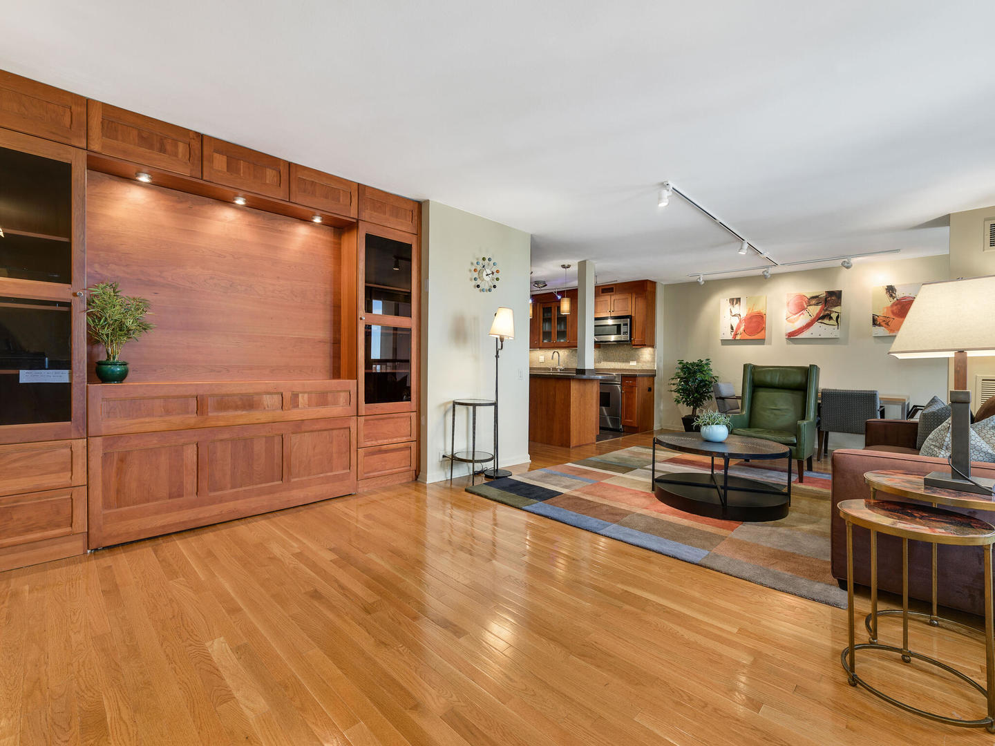 1030 N State Street 19G