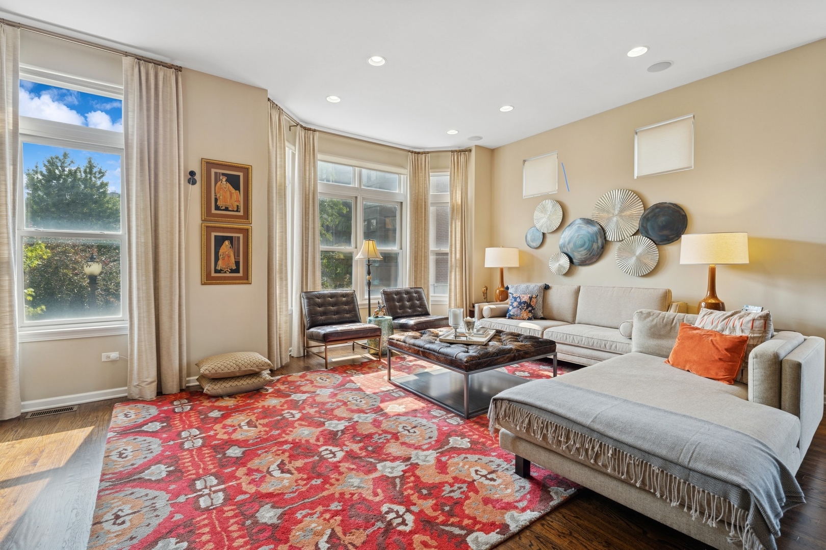 743 W 15th Street