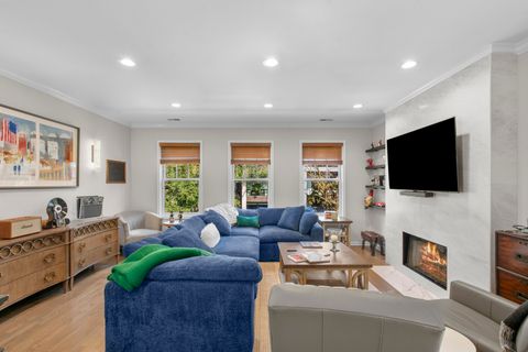 Tiny photo for 943 W Montana Street #3, Chicago, IL 60614 (MLS # 12496376)