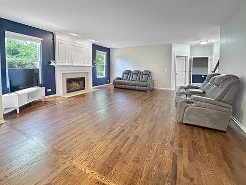 Tiny photo for 136 Lilac Street, Bolingbrook, IL 60490 (MLS # 12414393)