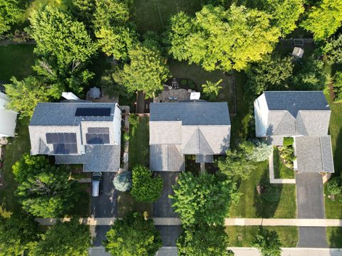 Tiny photo for 136 Lilac Street, Bolingbrook, IL 60490 (MLS # 12414393)