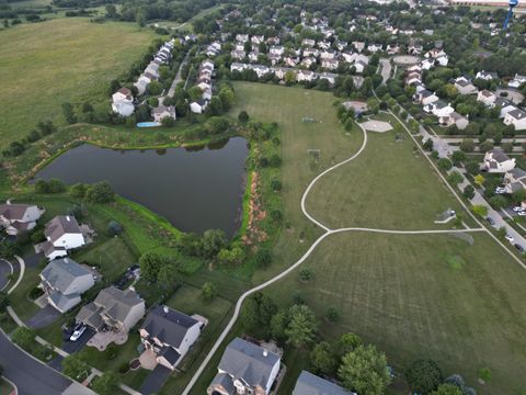 Tiny photo for 136 Lilac Street, Bolingbrook, IL 60490 (MLS # 12414393)