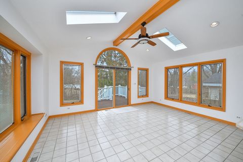 Tiny photo for Wheaton, IL 60187 (MLS # 12577645)