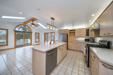 Tiny photo for Wheaton, IL 60187 (MLS # 12577645)