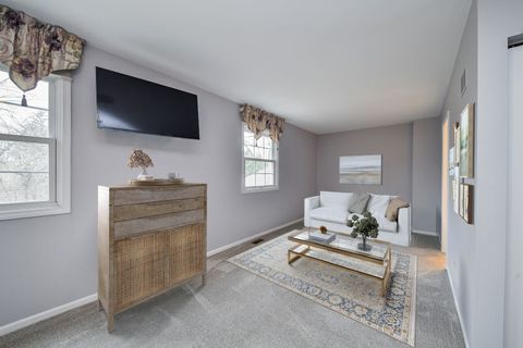 Tiny photo for Wheaton, IL 60187 (MLS # 12577645)