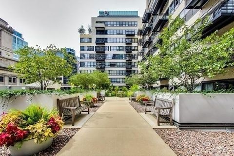 Tiny photo for 130 S Canal Street #504, Chicago, IL 60606 (MLS # 12596352)