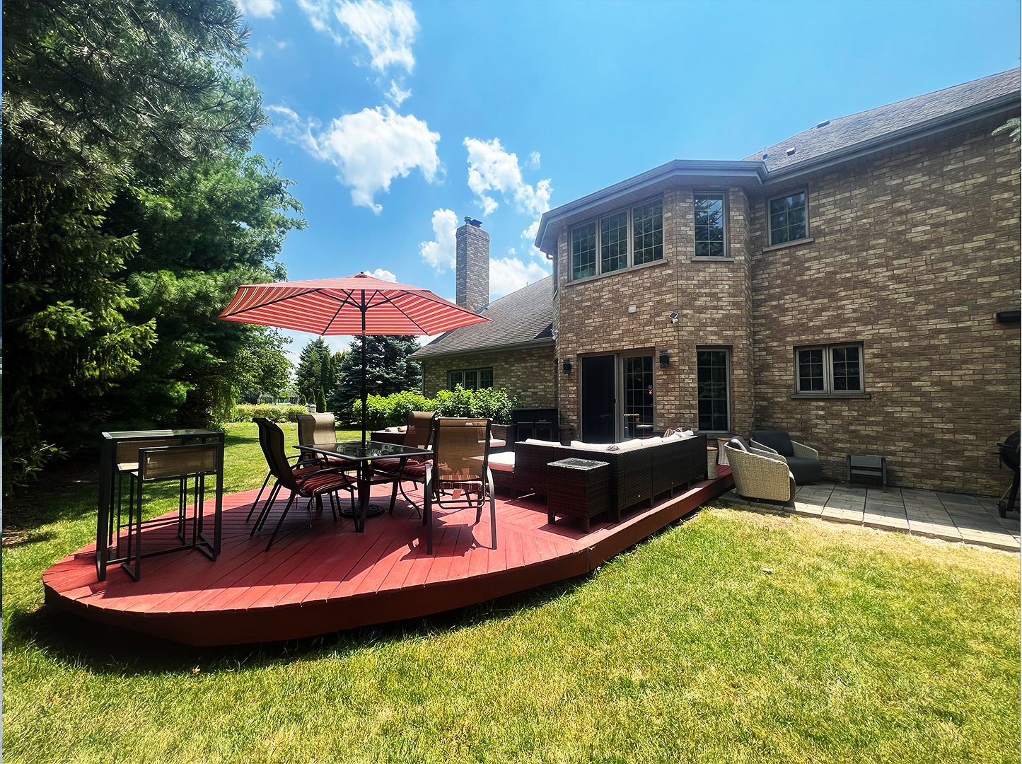 22344 Autumn Drive