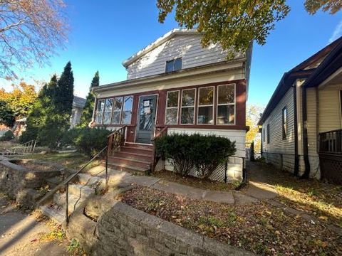 Tiny photo for 716 Wilcox Street, Joliet, IL 60435 (MLS # 12535231)