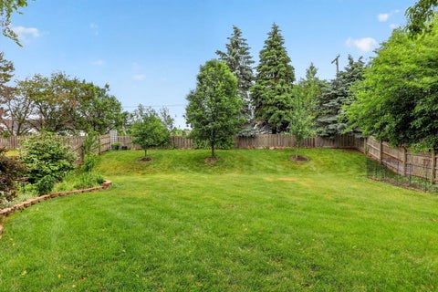 Tiny photo for 1597 W Hartsburg Lane, North Aurora, IL 60542 (MLS # 12676125)