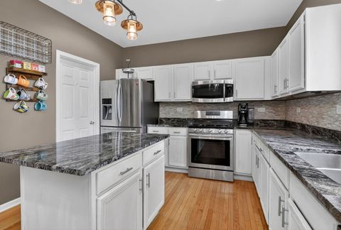 Tiny photo for 1597 W Hartsburg Lane, North Aurora, IL 60542 (MLS # 12676125)