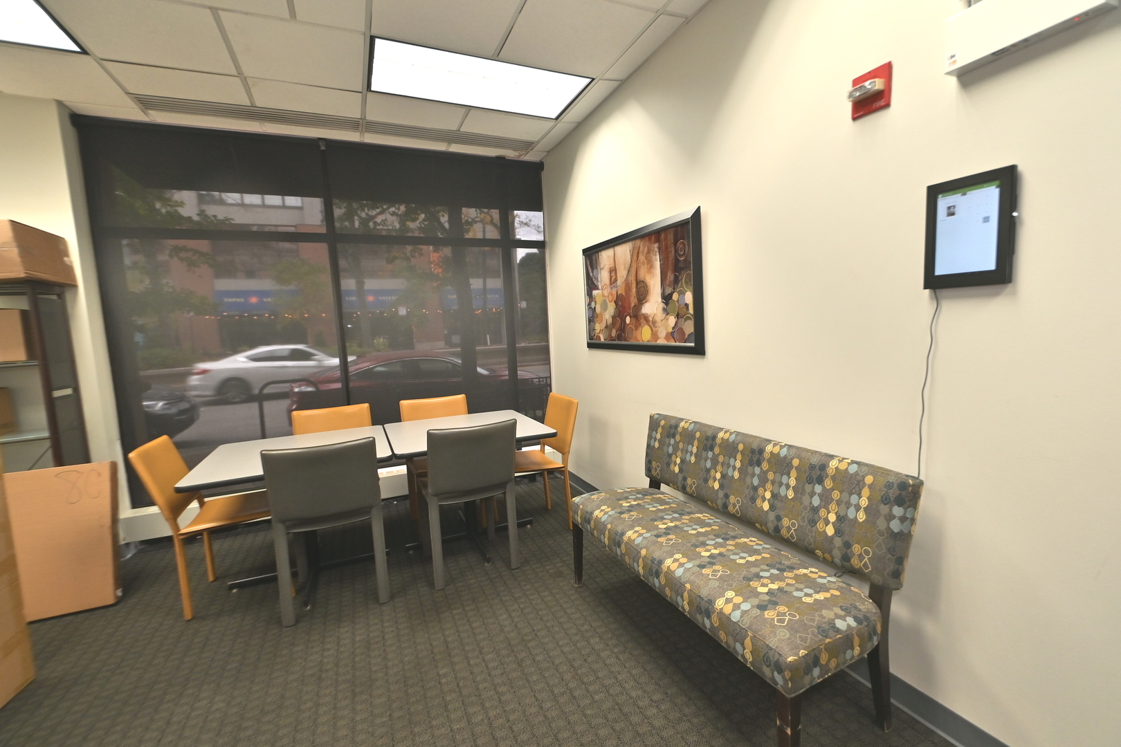 Chicago, Illinois 60605, United States, 2 Bedrooms Bedrooms, ,2 BathroomsBathrooms,Residential,Active,233236