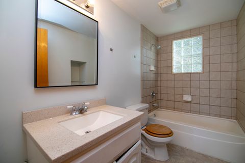 Tiny photo for 236 N Michigan Avenue, Bradley, IL 60915 (MLS # 12467056)