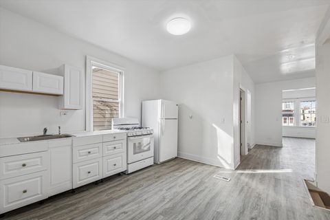 Tiny photo for 6843 S Carpenter Street, Chicago, IL 60621 (MLS # 12618288)