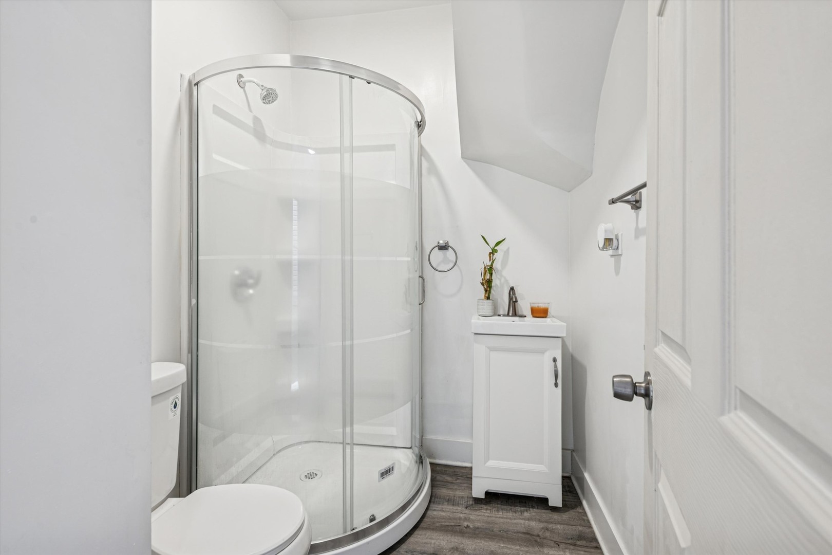 6843 S Carpenter Street