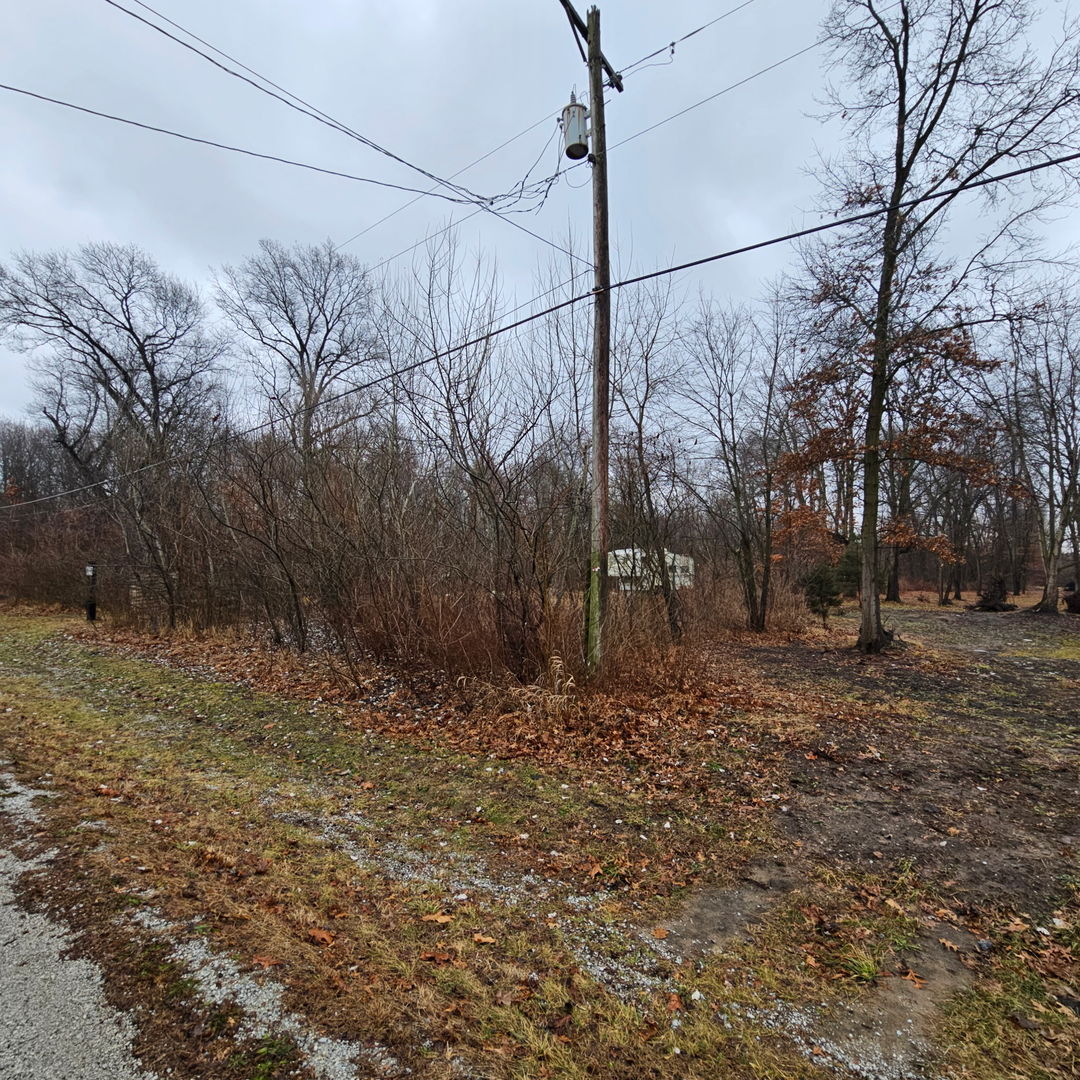 Lot 18 E 2430S Road