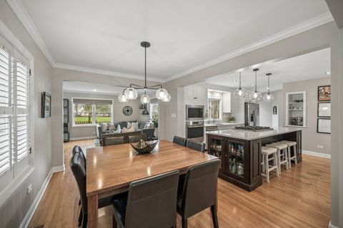 Tiny photo for 128 Parkview Road, Glenview, IL 60025 (MLS # 12607382)