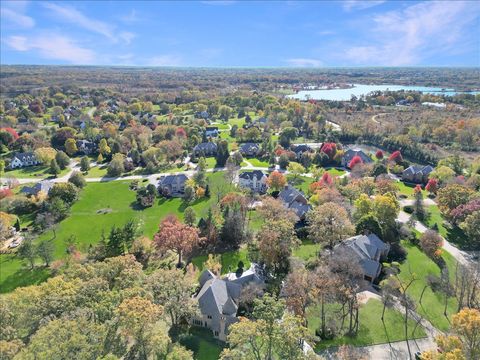 Tiny photo for 2041 Tremont Court, Libertyville, IL 60048 (MLS # 12505071)