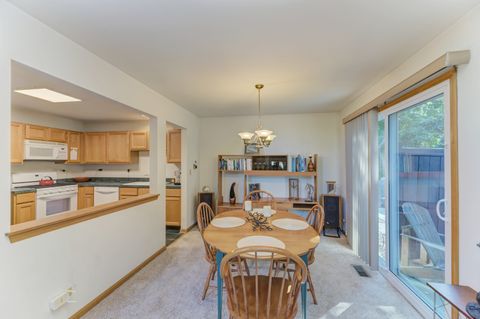 Tiny photo for 361 W Prairie Circle #361, Itasca, IL 60143 (MLS # 12464319)