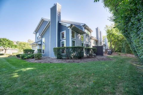 Tiny photo for 361 W Prairie Circle #361, Itasca, IL 60143 (MLS # 12464319)