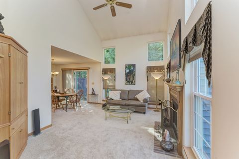 Tiny photo for 361 W Prairie Circle #361, Itasca, IL 60143 (MLS # 12464319)