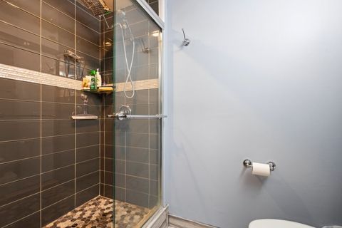 Tiny photo for 2004 E Parkview Circle, Hoffman Estates, IL 60169 (MLS # 12507420)