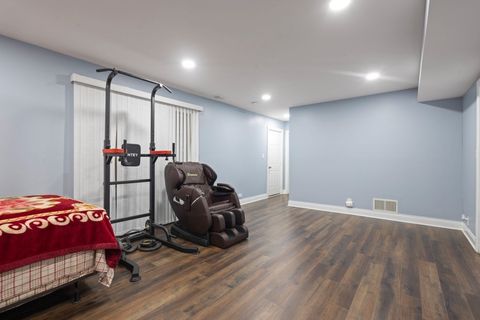 Tiny photo for 2004 E Parkview Circle, Hoffman Estates, IL 60169 (MLS # 12507420)