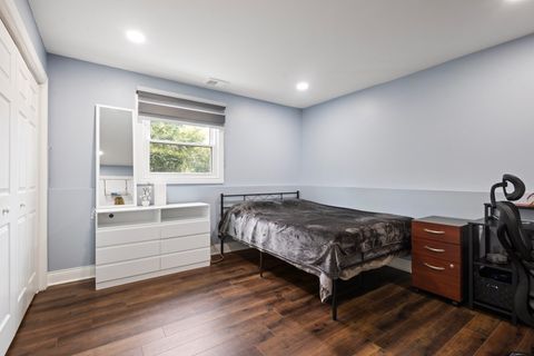 Tiny photo for 2004 E Parkview Circle, Hoffman Estates, IL 60169 (MLS # 12507420)