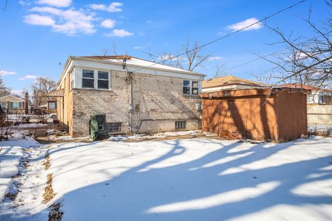 Tiny photo for 14341 University Avenue, Dolton, IL 60419 (MLS # 12564995)