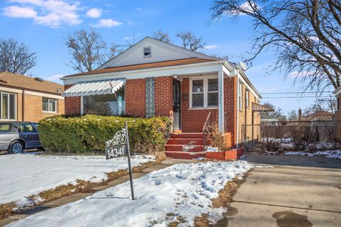 Tiny photo for 14341 University Avenue, Dolton, IL 60419 (MLS # 12564995)