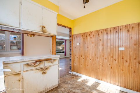 Tiny photo for 14341 University Avenue, Dolton, IL 60419 (MLS # 12564995)