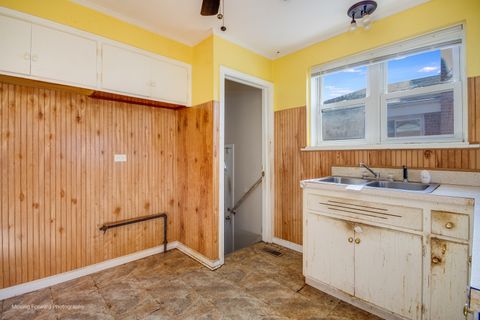 Tiny photo for 14341 University Avenue, Dolton, IL 60419 (MLS # 12564995)