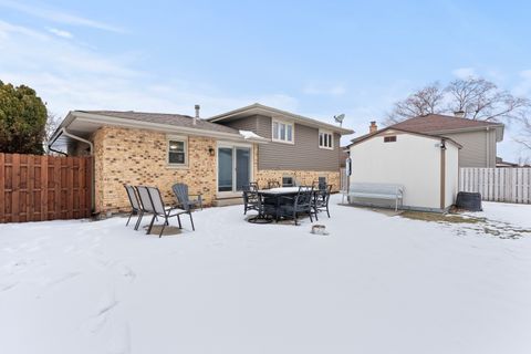 Tiny photo for 16647 Tower Court, Tinley Park, IL 60477 (MLS # 12550083)