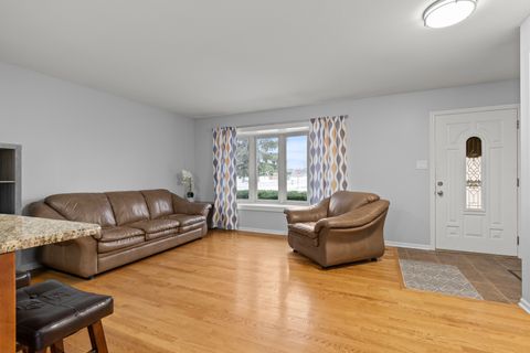 Tiny photo for 16647 Tower Court, Tinley Park, IL 60477 (MLS # 12550083)