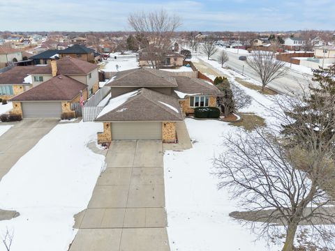 Tiny photo for 16647 Tower Court, Tinley Park, IL 60477 (MLS # 12550083)