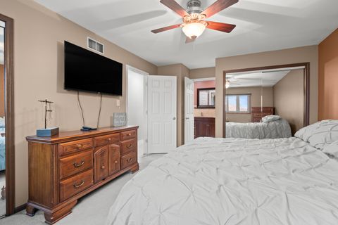 Tiny photo for 16647 Tower Court, Tinley Park, IL 60477 (MLS # 12550083)