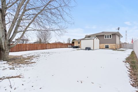 Tiny photo for 16647 Tower Court, Tinley Park, IL 60477 (MLS # 12550083)