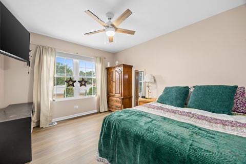 Tiny photo for 8902 Frontage Road, Justice, IL 60458 (MLS # 12692803)