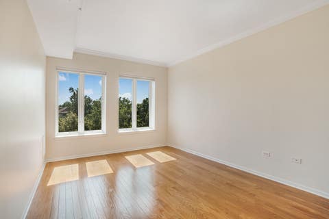 Tiny photo for 145 S York Street #420, Elmhurst, IL 60126 (MLS # 12717667)
