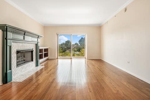 Tiny photo for 145 S York Street #420, Elmhurst, IL 60126 (MLS # 12717667)