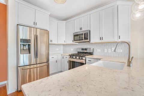 Tiny photo for 145 S York Street #420, Elmhurst, IL 60126 (MLS # 12717667)