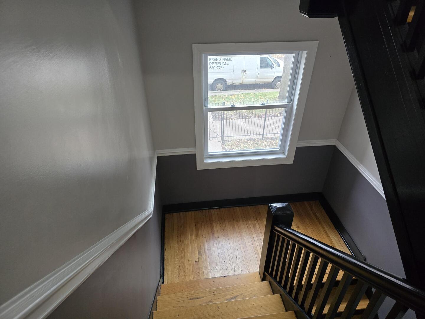 6337 N Oakley Avenue, Chicago, IL, 60659 4 6337 N Oakley Avenue