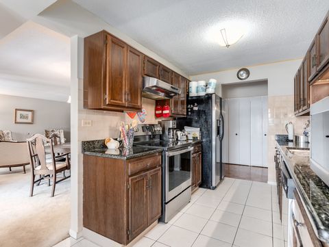 Tiny photo for 1020 N Harlem Avenue #3C, River Forest, IL 60305 (MLS # 12556474)