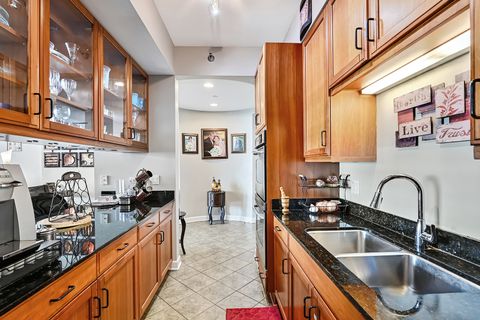 Tiny photo for 1335 S PRAIRIE Avenue #1504, Chicago, IL 60605 (MLS # 12506787)