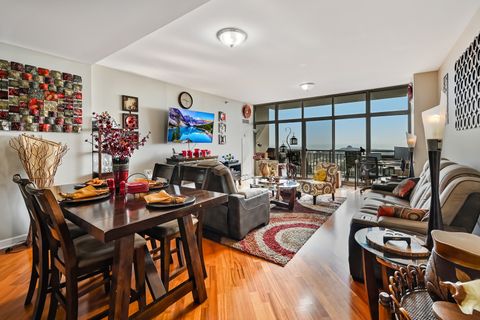 Tiny photo for 1335 S PRAIRIE Avenue #1504, Chicago, IL 60605 (MLS # 12506787)