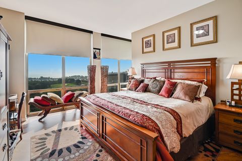 Tiny photo for 1335 S PRAIRIE Avenue #1504, Chicago, IL 60605 (MLS # 12506787)