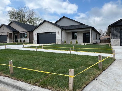 Tiny photo for 10718 S Worth Avenue, Worth, IL 60482 (MLS # 12437768)