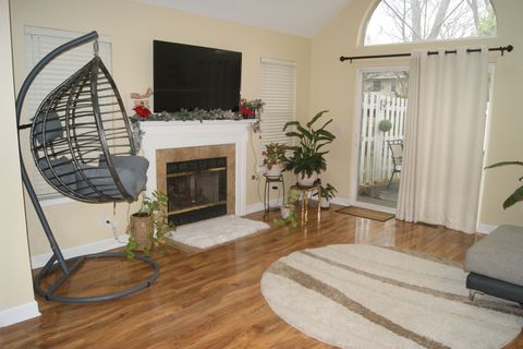 Tiny photo for Buffalo Grove, IL 60089 (MLS # 12607557)