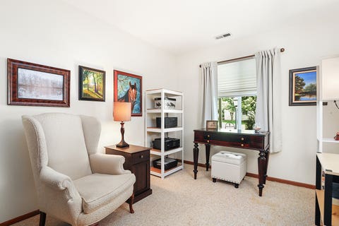 Tiny photo for 304 Windstream Court, Aurora, IL 60504 (MLS # 12653085)