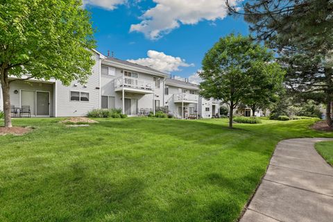 Tiny photo for 304 Windstream Court, Aurora, IL 60504 (MLS # 12653085)