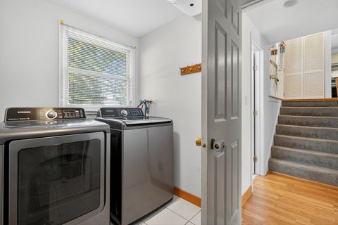 Tiny photo for 981 Longstreet Drive, Bartlett, IL 60103 (MLS # 12464492)